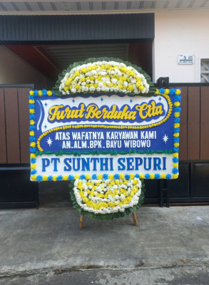 Papan Bunga Duka di Teladan Timur