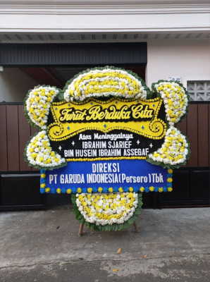 Papan Bunga Duka di Teladan Timur